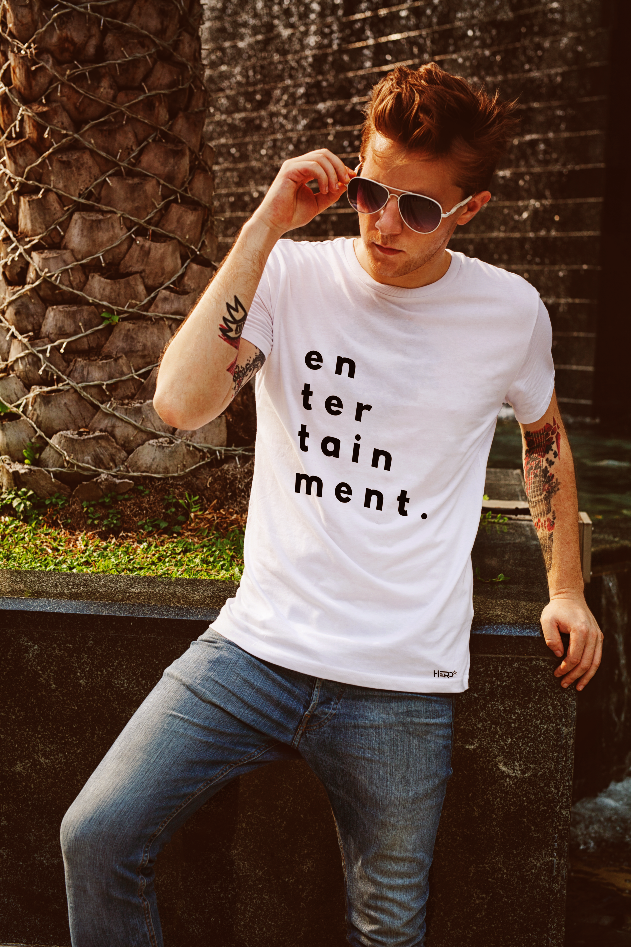 m1_entertainmentwhite_man