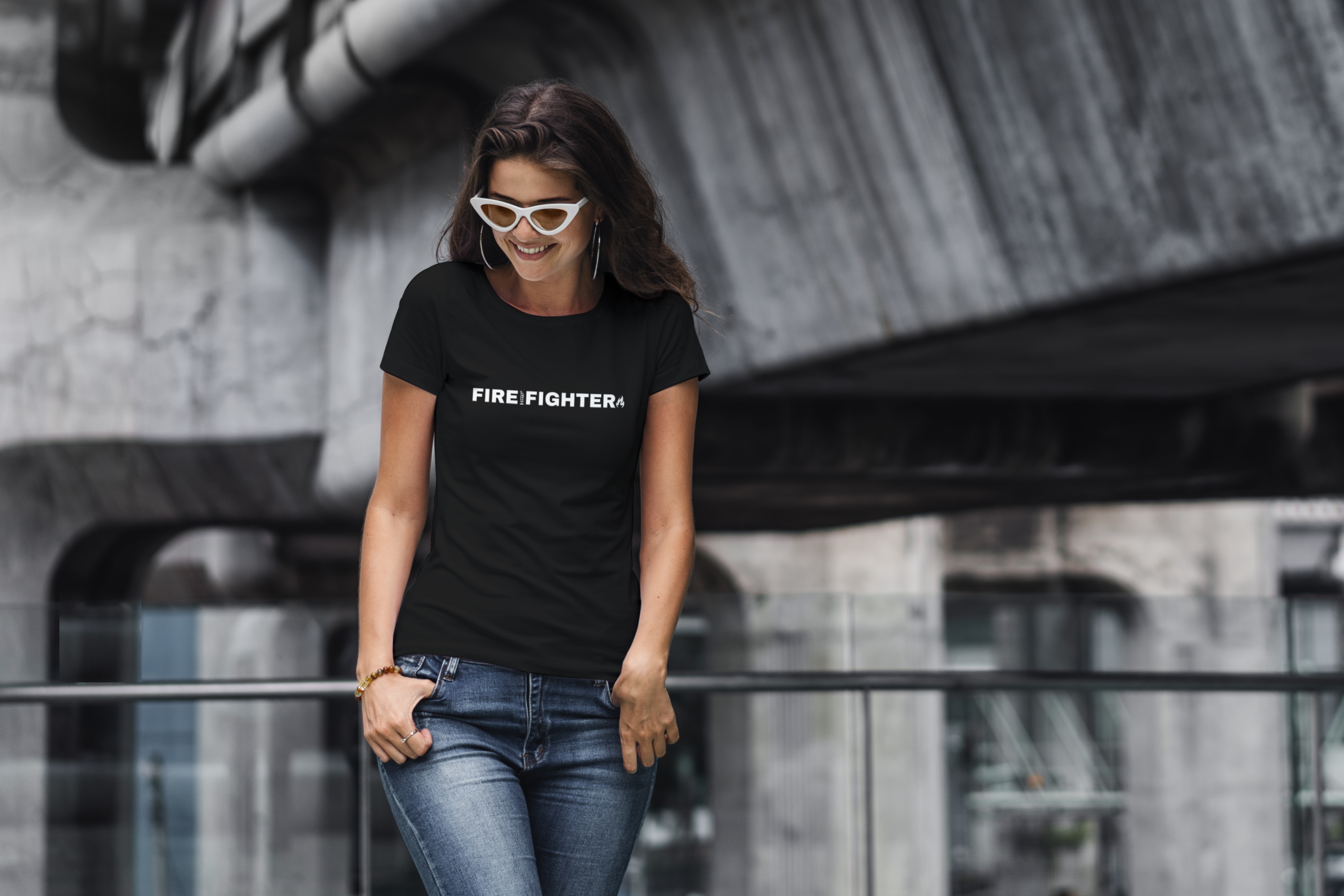 m2_fireherofighterblwom